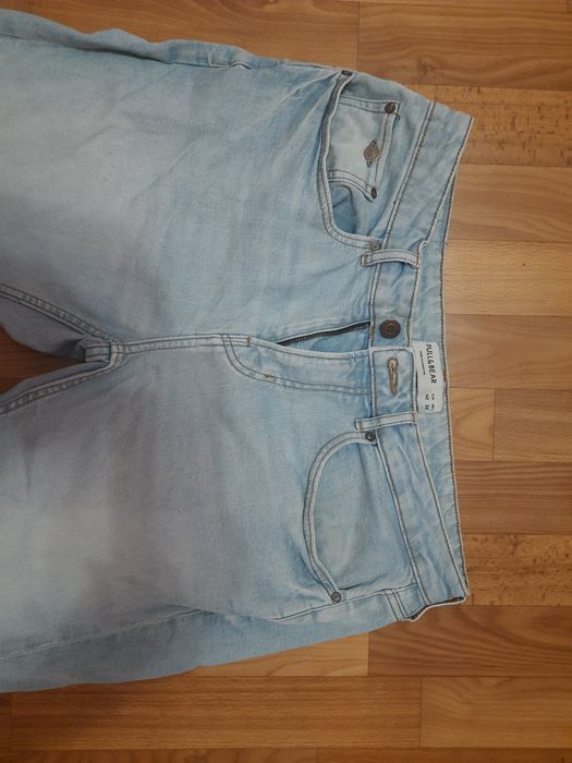 Продам джинси PULL& BEAR