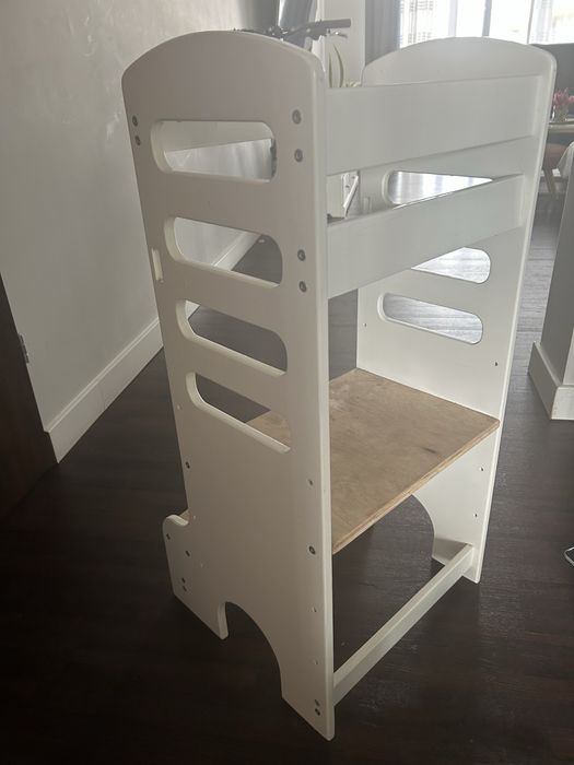 Pomocnik kuchenny bialy , kitchen helper