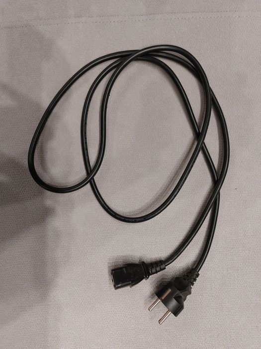 Kabel zasilający do komputera PC