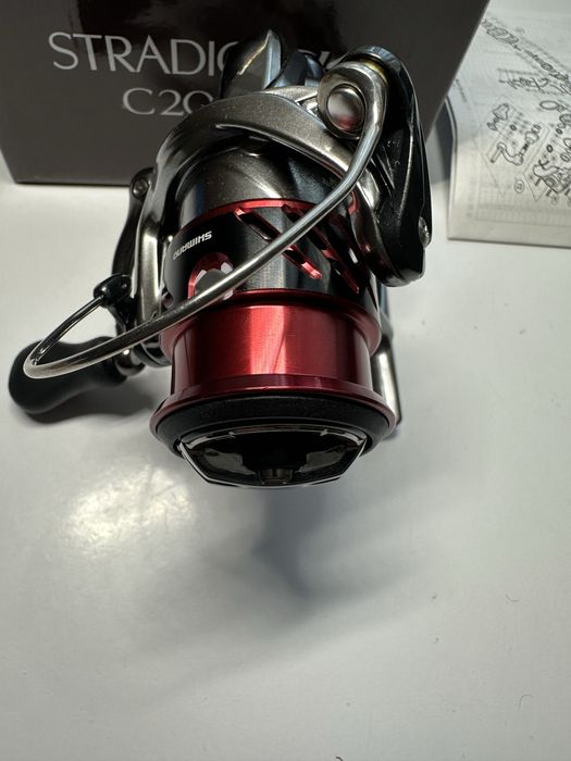 Котушка Shimano Stradic 16 C2000S катушка