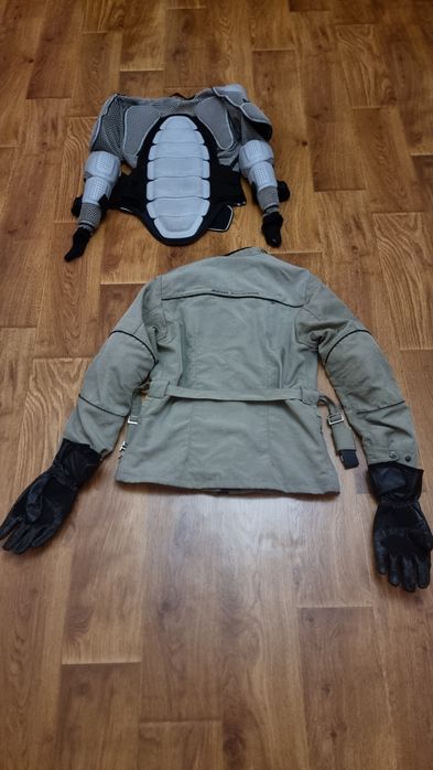 Мото куртка Dainesе и перчатки в подарок
