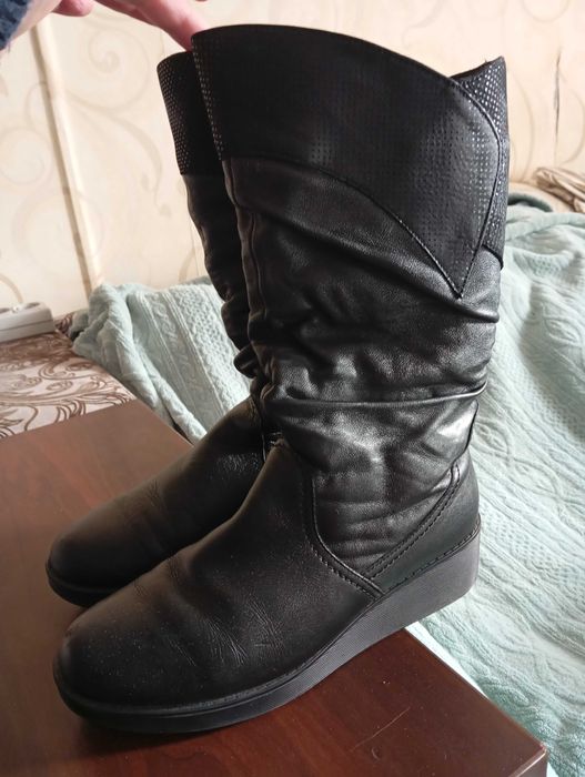 Сапожки ,чобітки зимові р.38 шкіряні