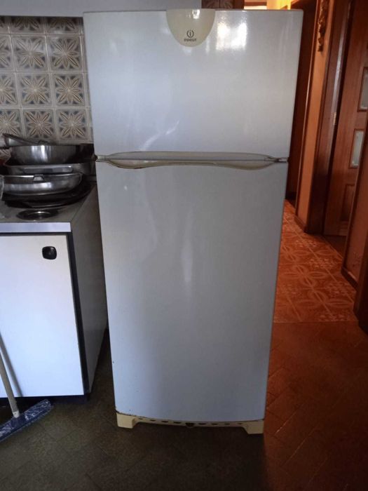 Frigorífico Indesit