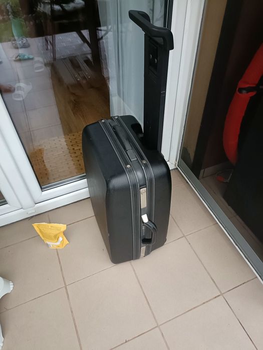Walizka Samsonite torba podróżna bagaż podręczny na kółkach twarda wakacje