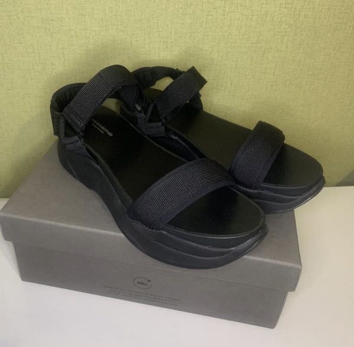 Vagabond - Сандалии Lori 41 р