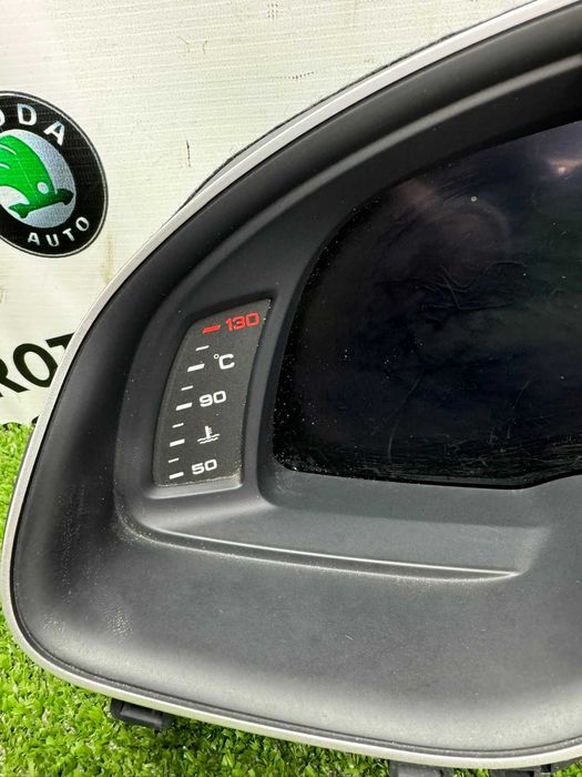 LED приборка Audi Q7 4M панель приладів лед віртуальна Virtual Cockpit