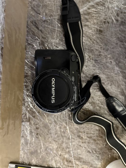 OLYMPUS C-8080 ＋ レンズプロテクター set* 中古 olympus c 8080 - Купить электронику - Цены на OLX.ua