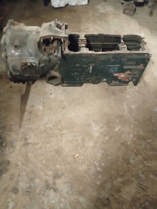 Obudowa skrzyni biegów Zetor .korpus zwolnicy  c330m