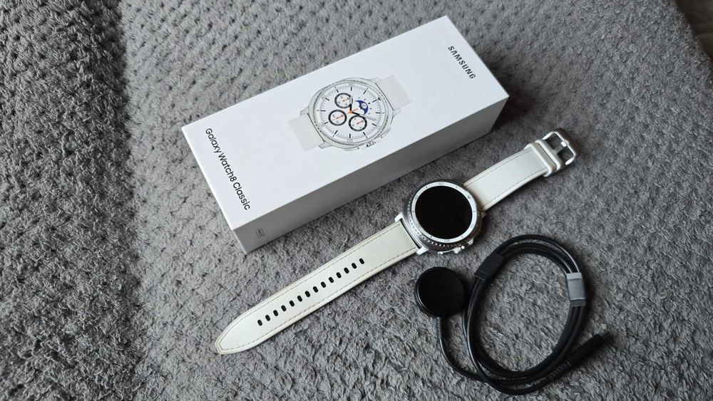 Smartwatch SAMSUNG Galaxy Watch 8 Classic SM-L505F 46mm LTE Biały AI