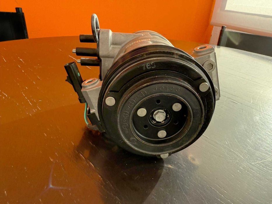 Compressor Ar condicionado novo Jeep Wrangler