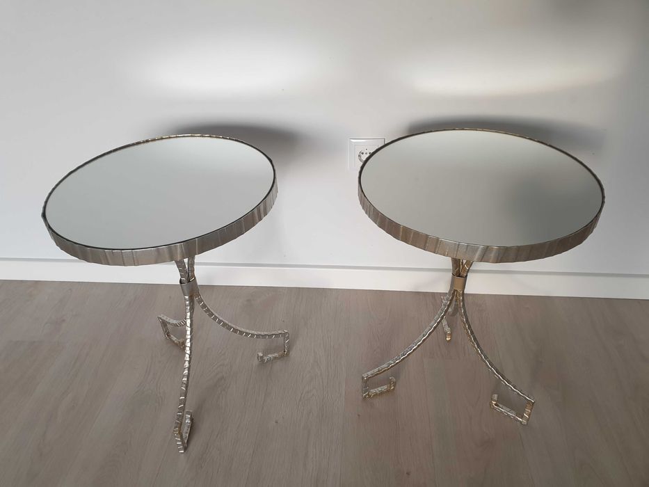 Mesas de apoio redondas (metal/vidro)