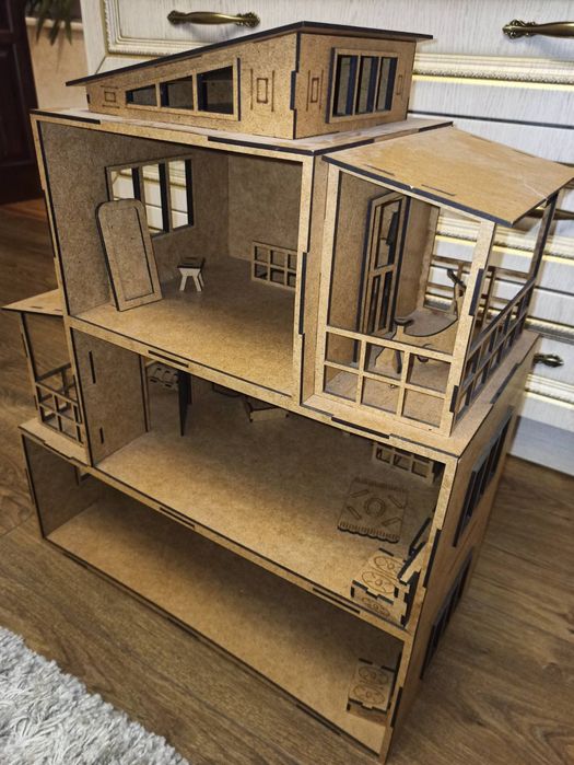 Ляльковий будиночок з фанери