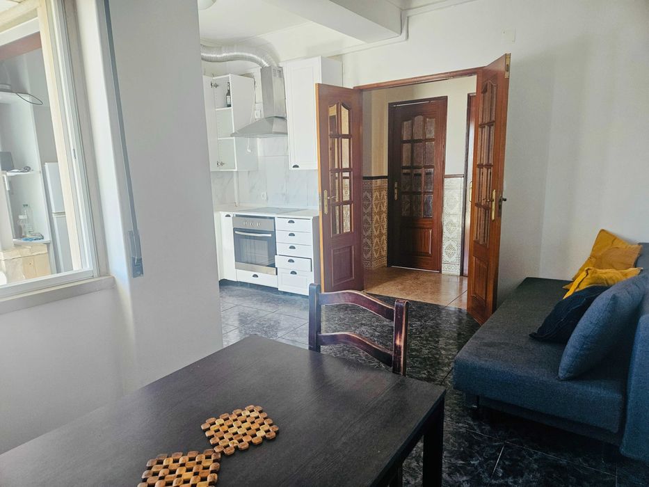 Arrendamento de apartamento - Penha de França