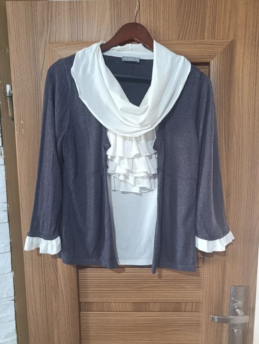 Śliczna bluzeczka jakby ze sweterkiem. Per Una rozm L-Xl