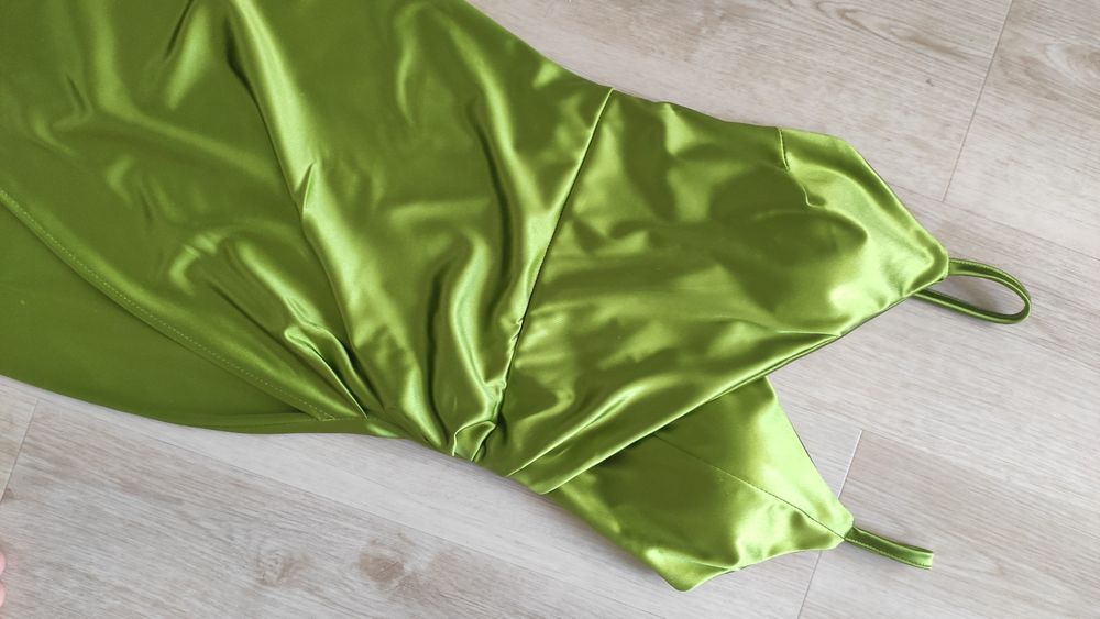 Італійська сукня xs, вечірня, котельна, святкова