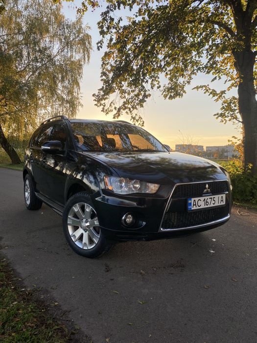 MITSUBISHI outlander 2011р 2.2d