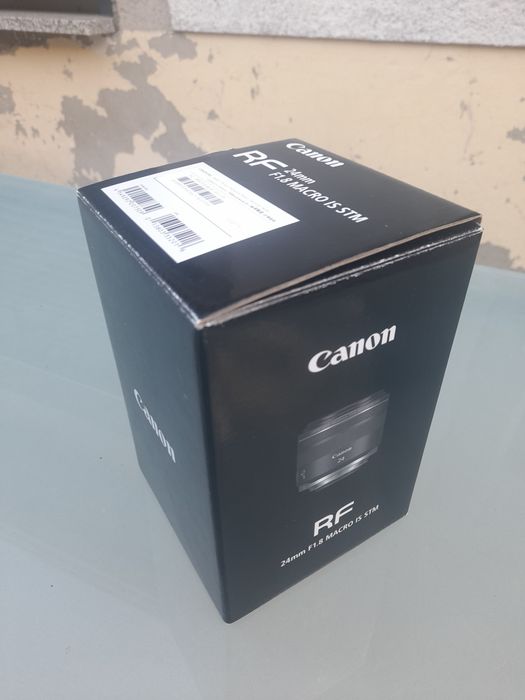 canon 24mm 1.8 rf