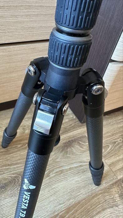 Statyw fotograficzny Vanguard  Vesta TB 235CB carbon