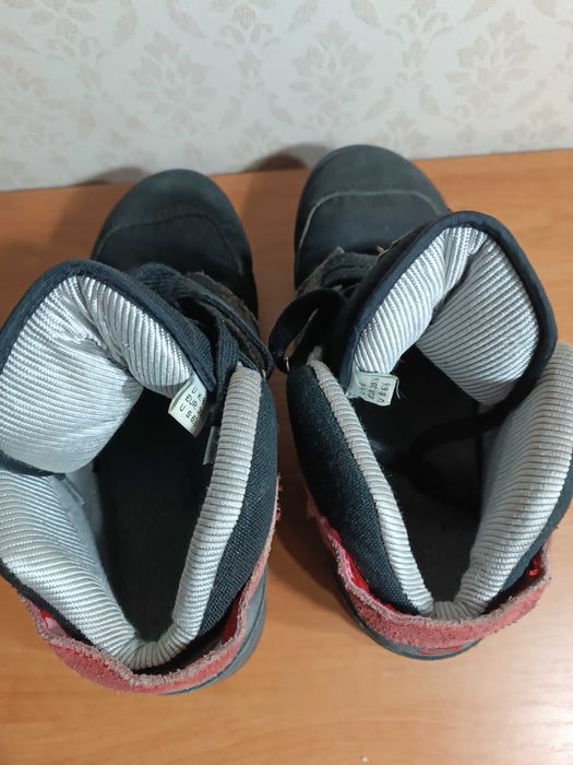 Кросівки salomon