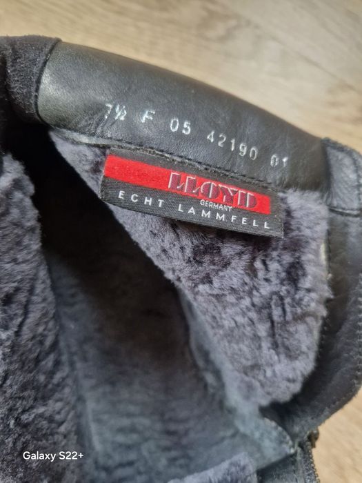 Шкіряні напівчоботи Lloyd з натуральним хутром. 41 р. 7 1/2.