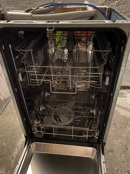 Sprzedam zmywarke do zabudowy 45 Electrolux