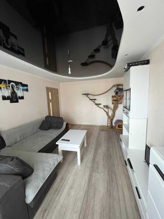 (5) Продам 4к квартиру в Немирові 1122