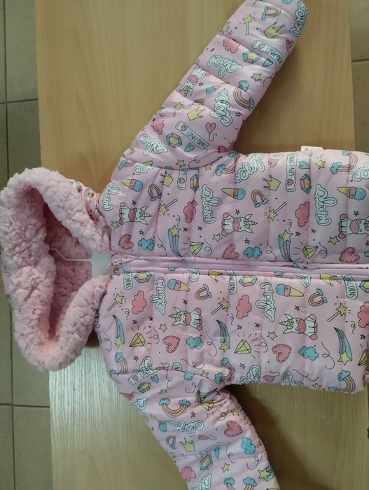 Курточка для дівчинки