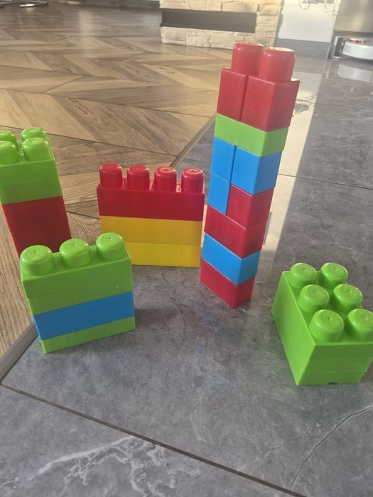 Klocki plastikowe duże