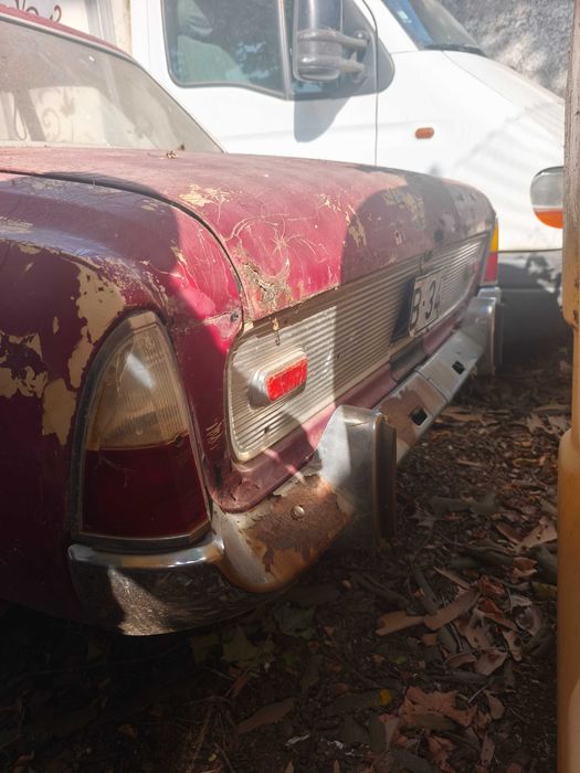 Vendo Ford cortina e taunus