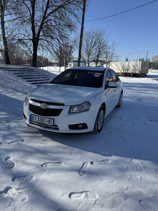 Продам Chevrolet cruze 2012