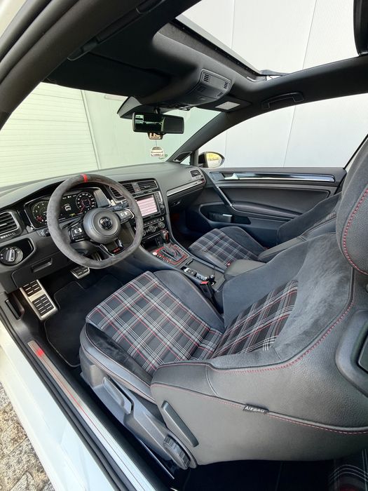 VW Golf Mk7 Gti Perfomance DSG ( Trato de crédito)