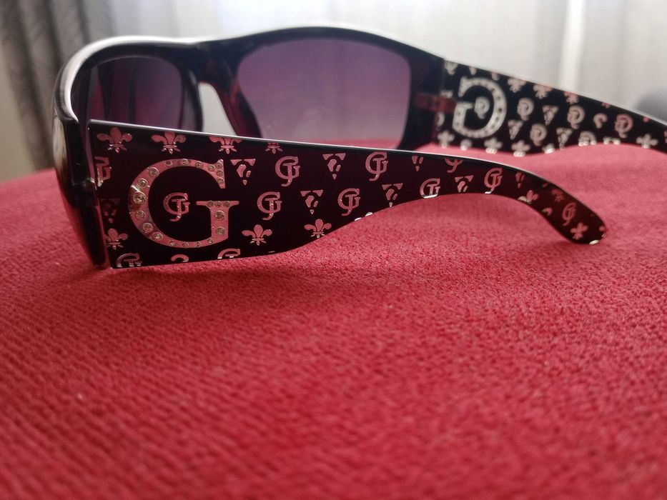 Óculos de sol Guess
