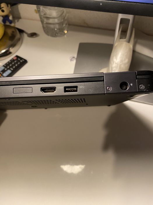 Portatil DELL 16G