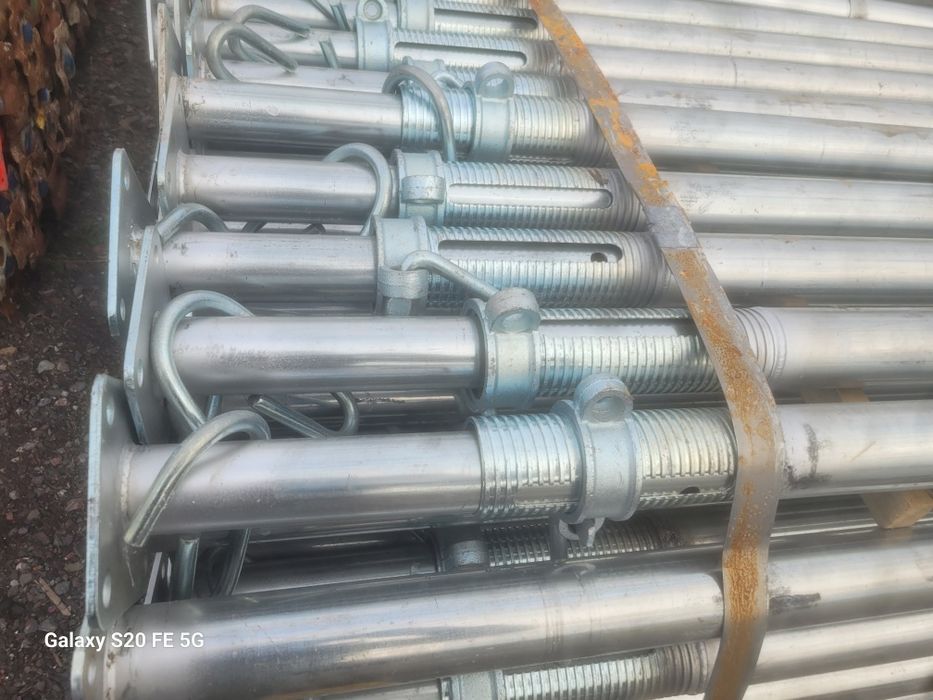 Podpory ocynkowane stemple budowlane Płyta Czarna Topolowa Dźwigary