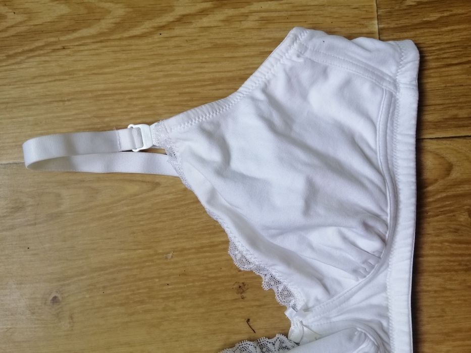 Продам бюстгальтер лифчик лиф для кормления 85С