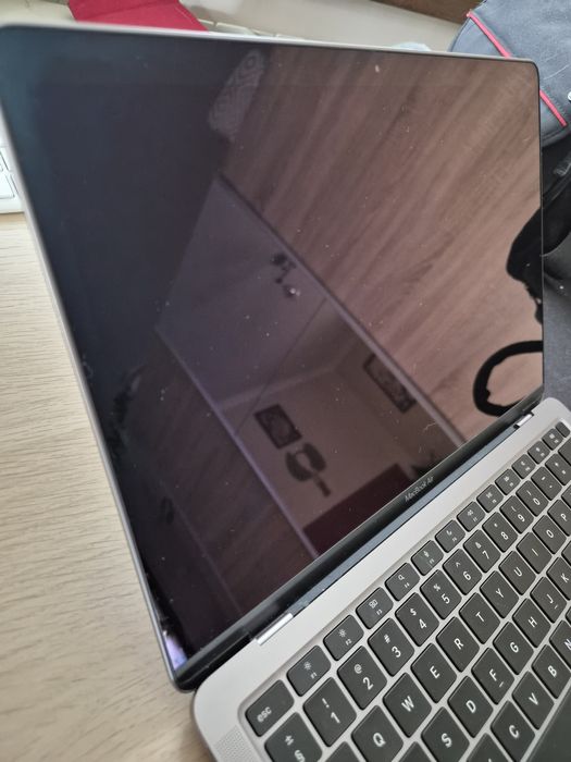 MacBook Air M1 2020 8/512GB 93% bateria