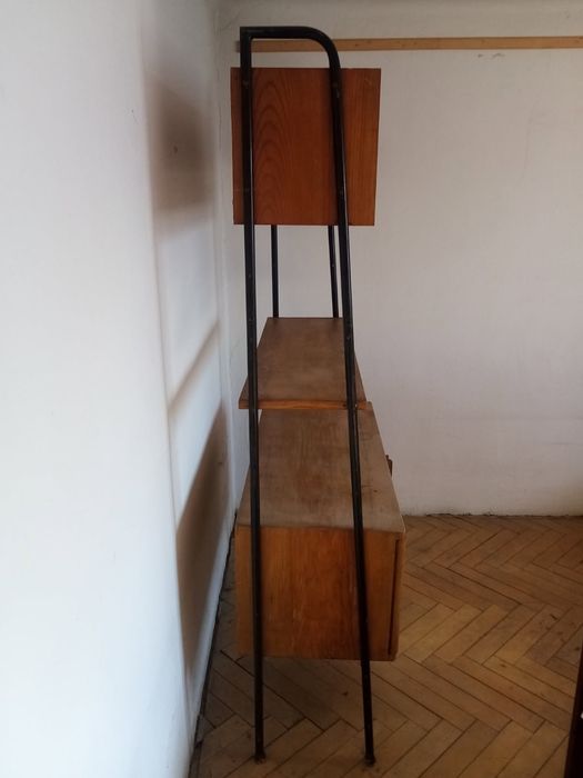 Bibloteczka z okresu PRLu