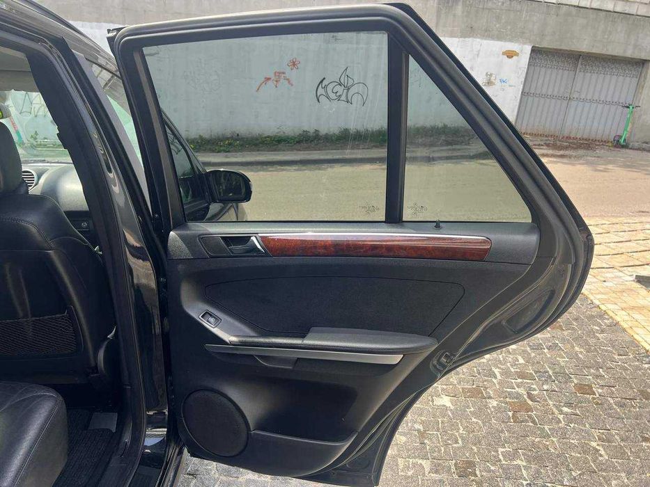 Продам Merсedes-Benz ML 320CDI W164 3.0D 2005