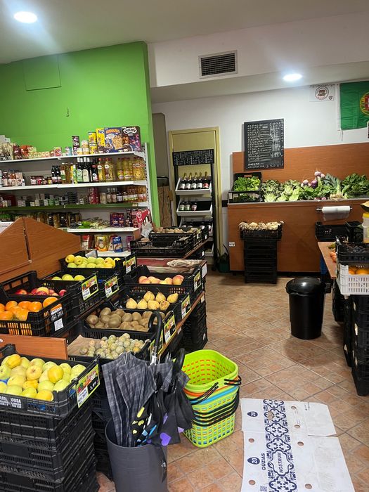 Loja/ mini mercado/ frutaria