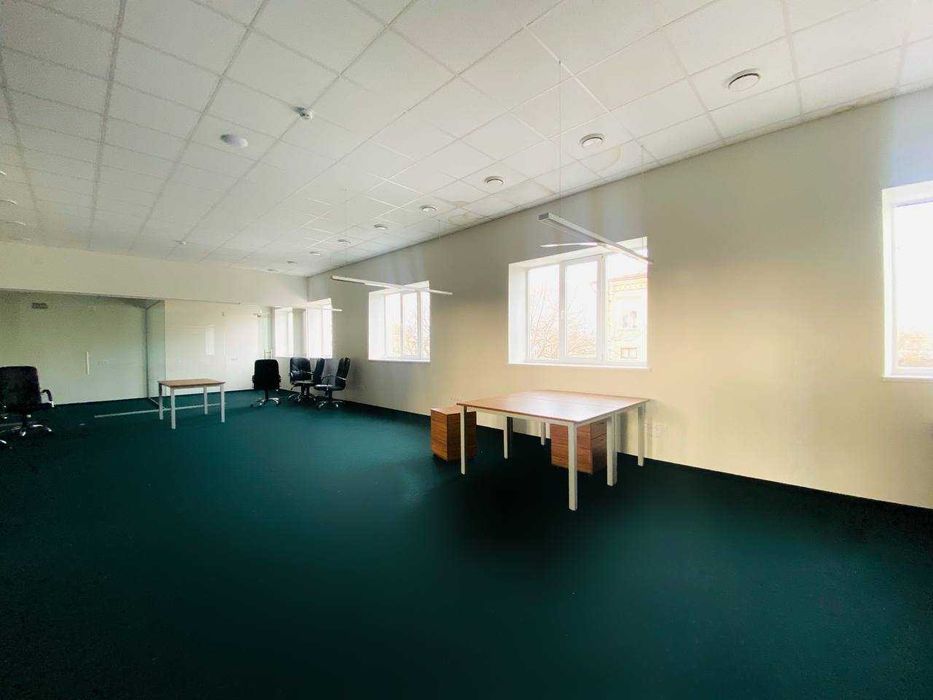 MS S4 Сдам большое офисное помещение Гагарина, Молочная 38