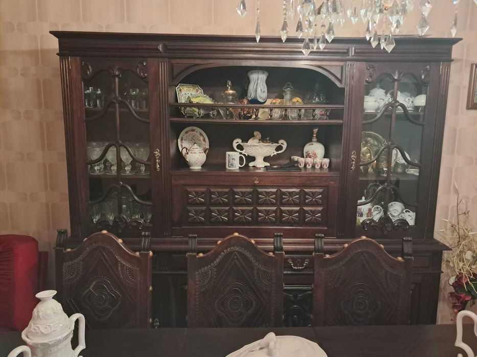 Mobília de Sala completa em Mogno