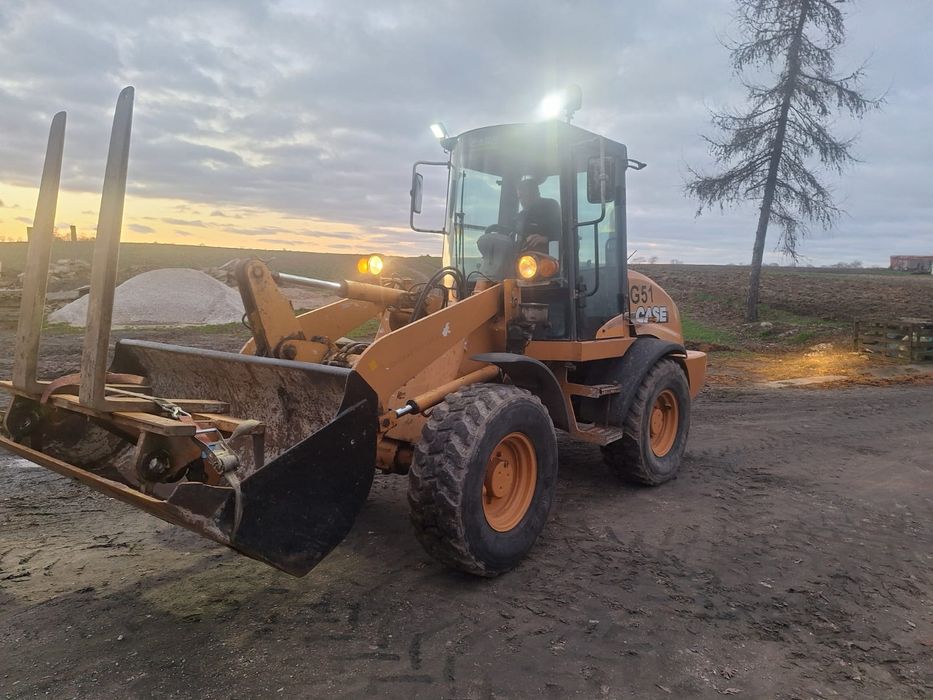 Sprzedam Ładowarka Case