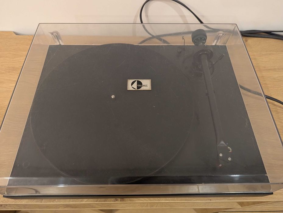 Gramofon PRO-JECT P1.2 Czarny, Manualny, Napęd paskowy