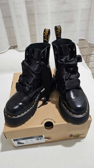 Dr. Martens Molly 24861001 Жіночі зимові чоботи. Оригінал 36