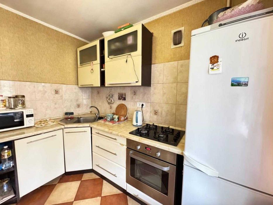 Татарська 3/2, 2к, м Лук'янівська 20хв, вільна з 06.03