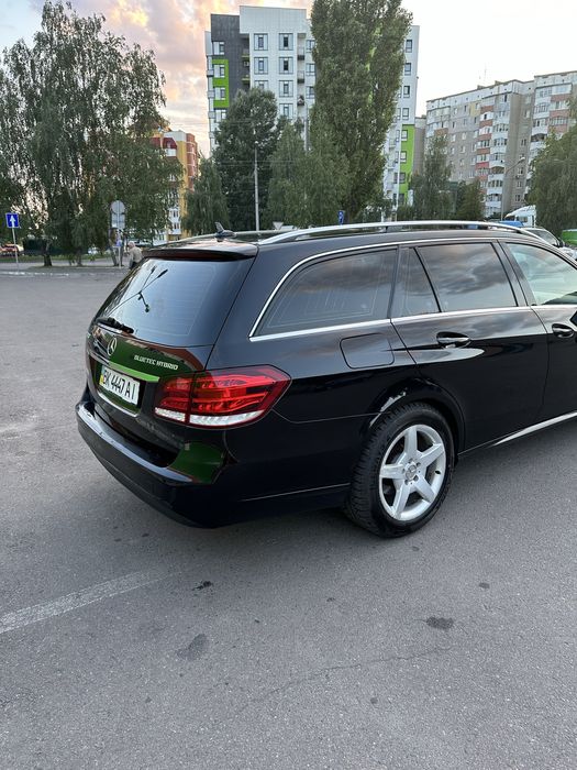 Продається  Mercedes w212 rest