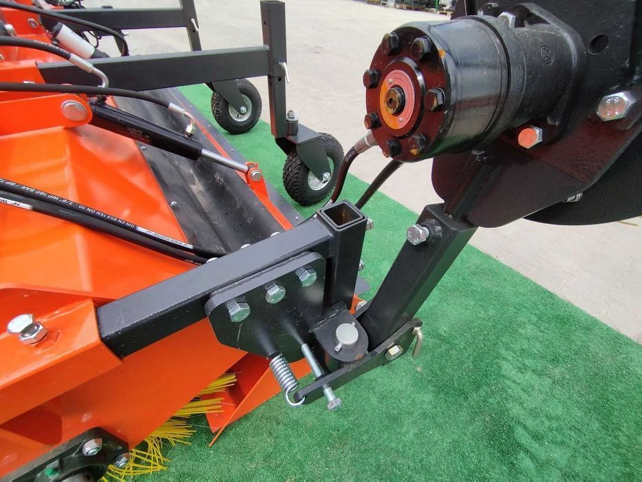 Dowóz Zamiatarka Uliczna Drogowa Szczotka 1,4m - 2,4m Do Ciągnika