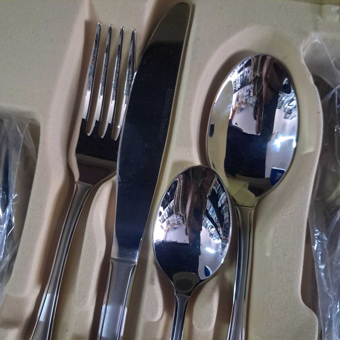 Zestaw sztućców SZTUĆCE 24 ELEMENTY ze stali nierdzewnej satyna