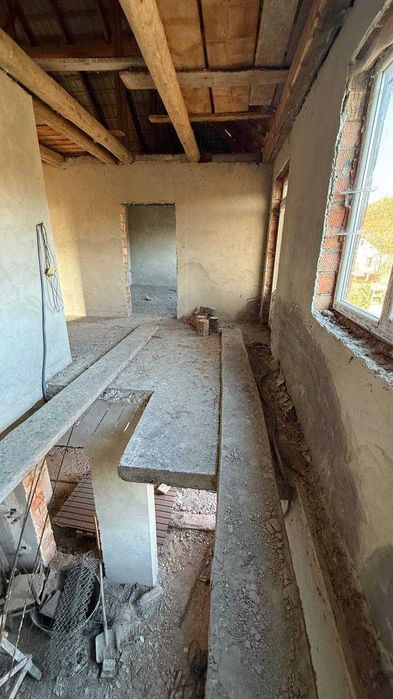 Продаж будинку в мальовничому місці — с. Коростувата