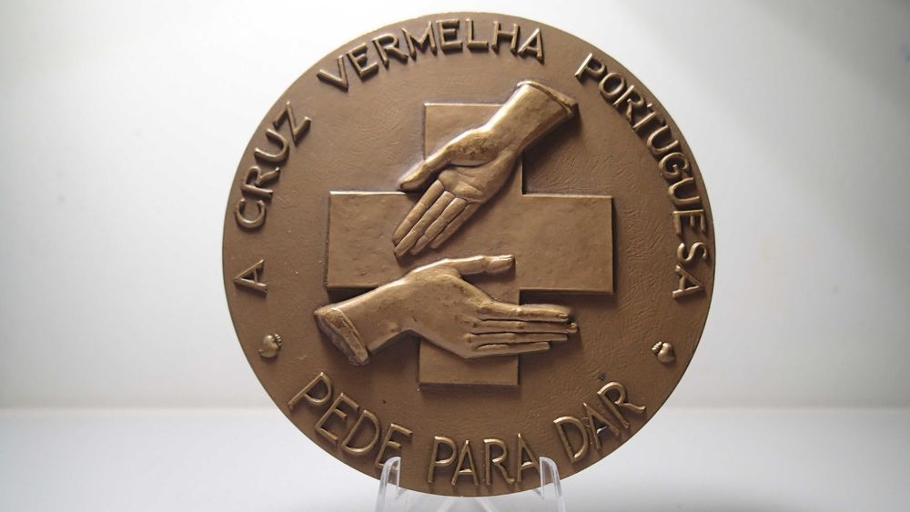 Medalha em Bronze da Cruz Vermelha Portuguesa